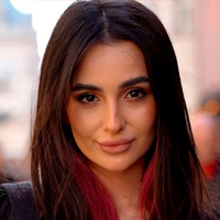 Biografie Анна Тринчер