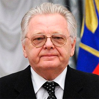 Biografie Юрий Антонов