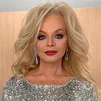 Biografie Лариса Долина