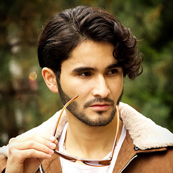 Biografie Umar Keyn