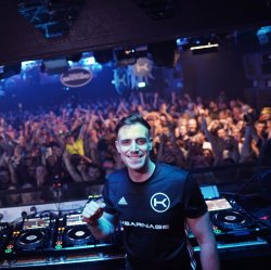 Cover Bryan Kearney - Wake Up Call