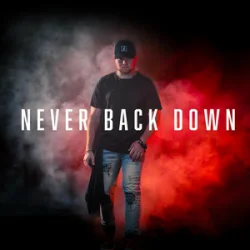 Cover Micah Ariss - Never Back Down