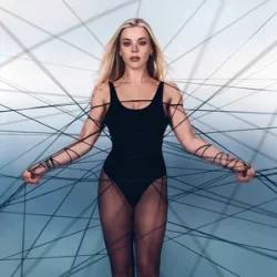 Cover Becky Hill - what do i have to do?