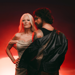 Cover Linda Lampenius & Pete Parkkonen - Liekinheitin